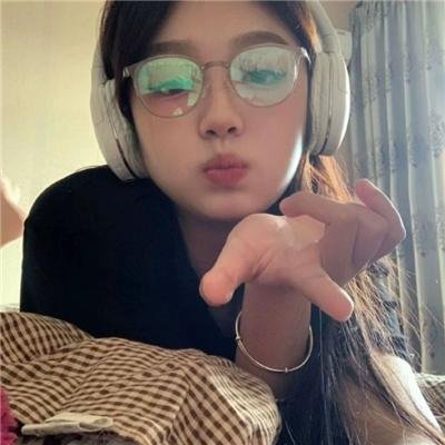 伞少女
